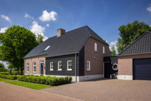 Boerderijwoning met kunststof kozijnen nieuwbouwproject Milheeze
